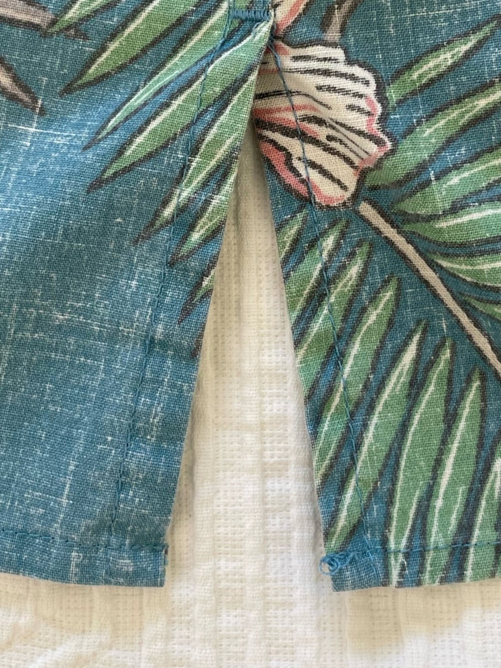 Reyn Spooner Men's 2XL Fancy Biscus Button Down Shirt Cotton Hawaiian Aloha Blue - Picture 8 of 11